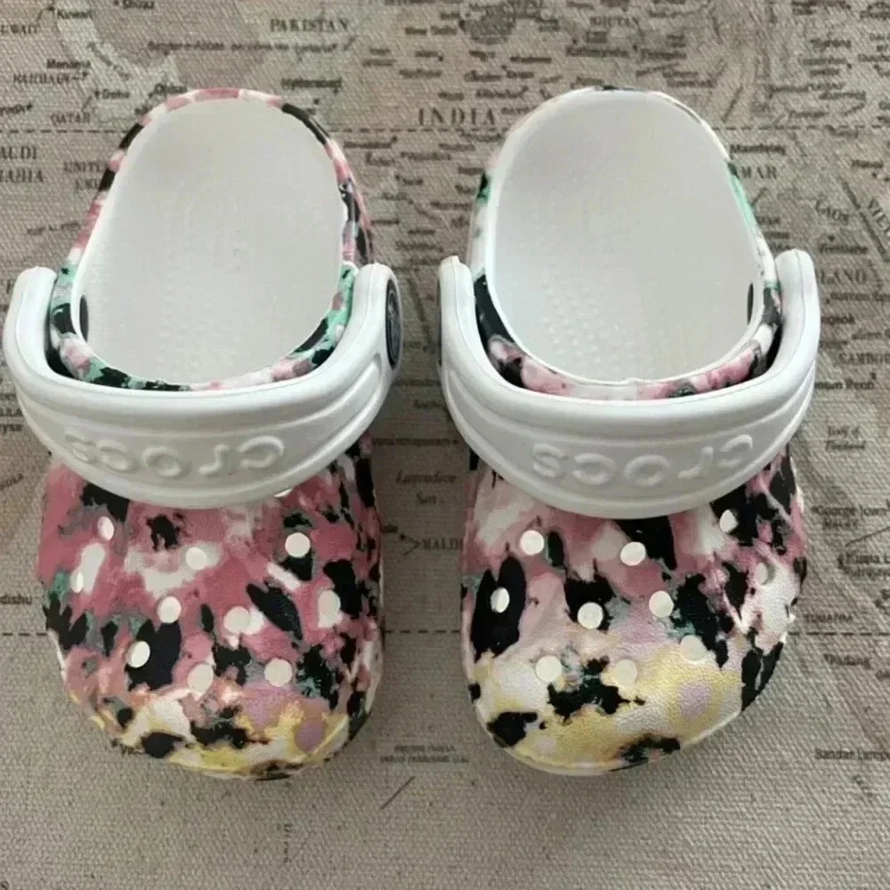 Crocs Classic Tie Dye Mania Clog Size 4